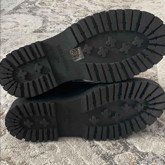 Good American Chunky Platform Boots - Picture 5 of 10